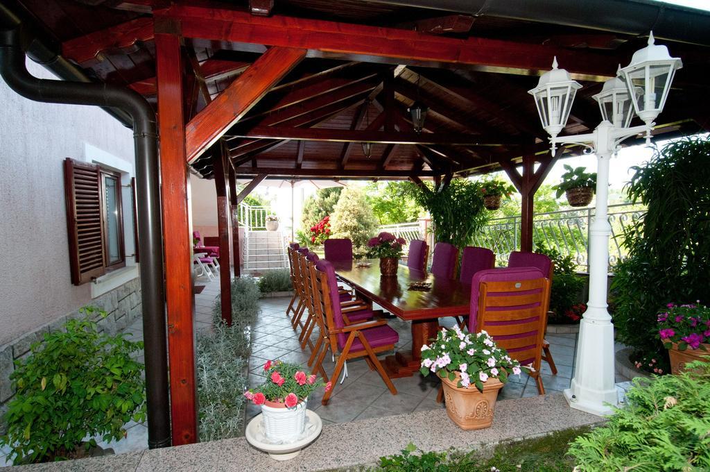 Bed & Breakfast Villa Klara Ičići Kültér fotó