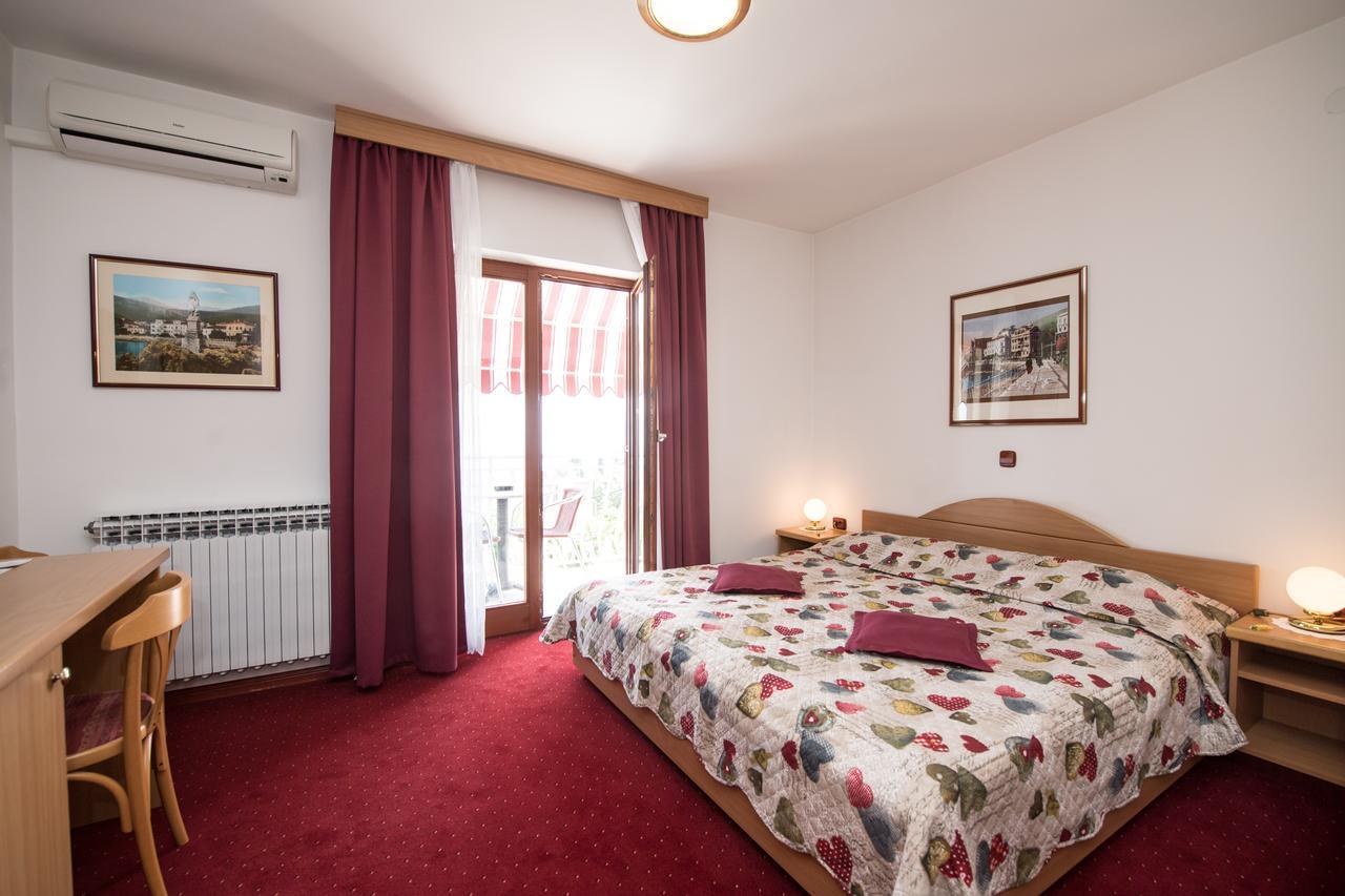 Bed & Breakfast Villa Klara Ičići Kültér fotó
